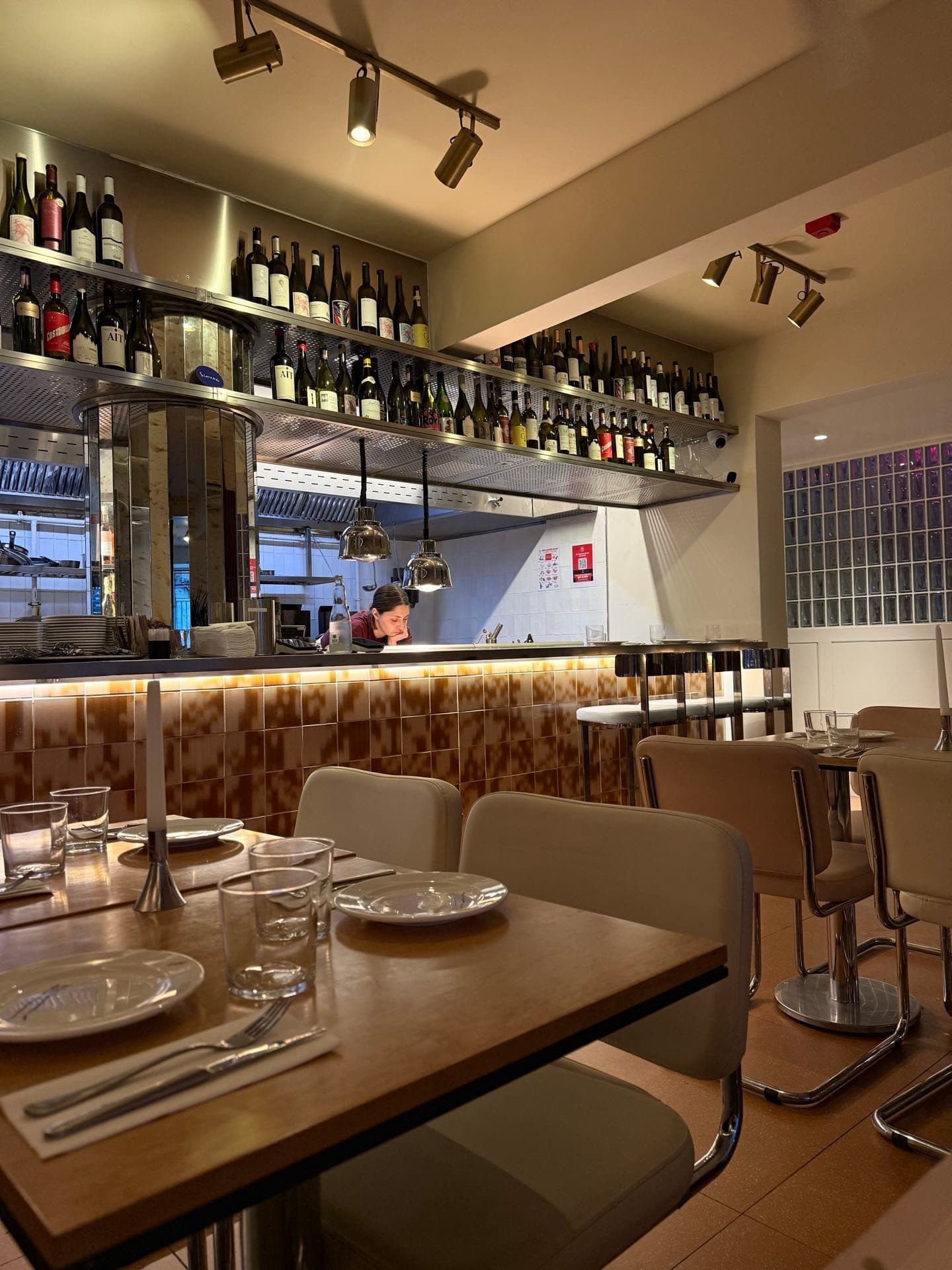 Lips Wine Bar — Şişli, İstanbul