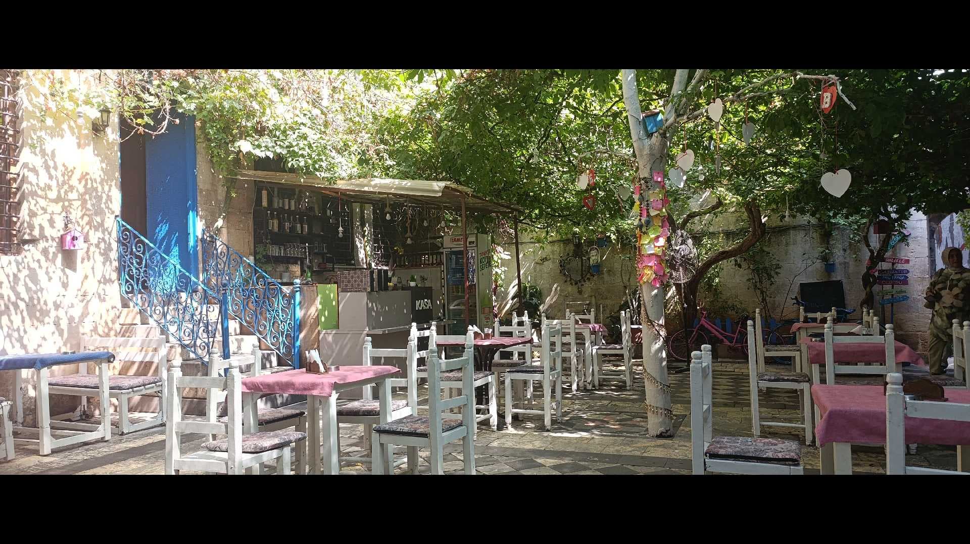 Bağdat Cafe — Şahinbey, Gaziantep — ₺400