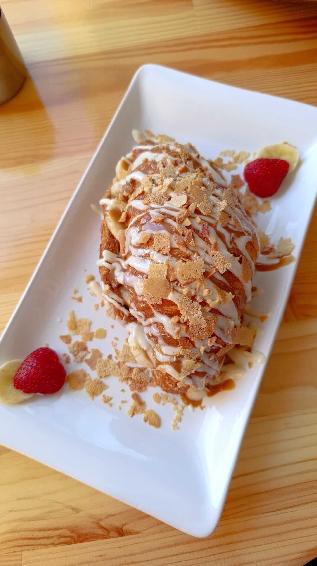 Mon Amour Croissant & Waffle Cafe — Çiftlikköy, Yalova